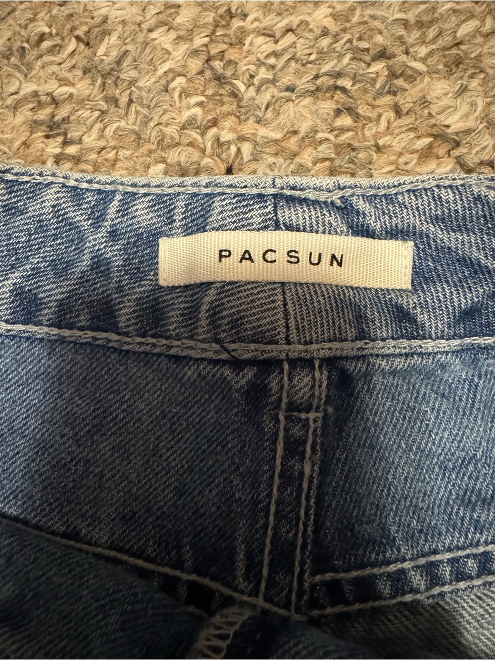 PacSun Two-Tone Light and Medium wash Denim Mom Shorts - Picture 2 of 8